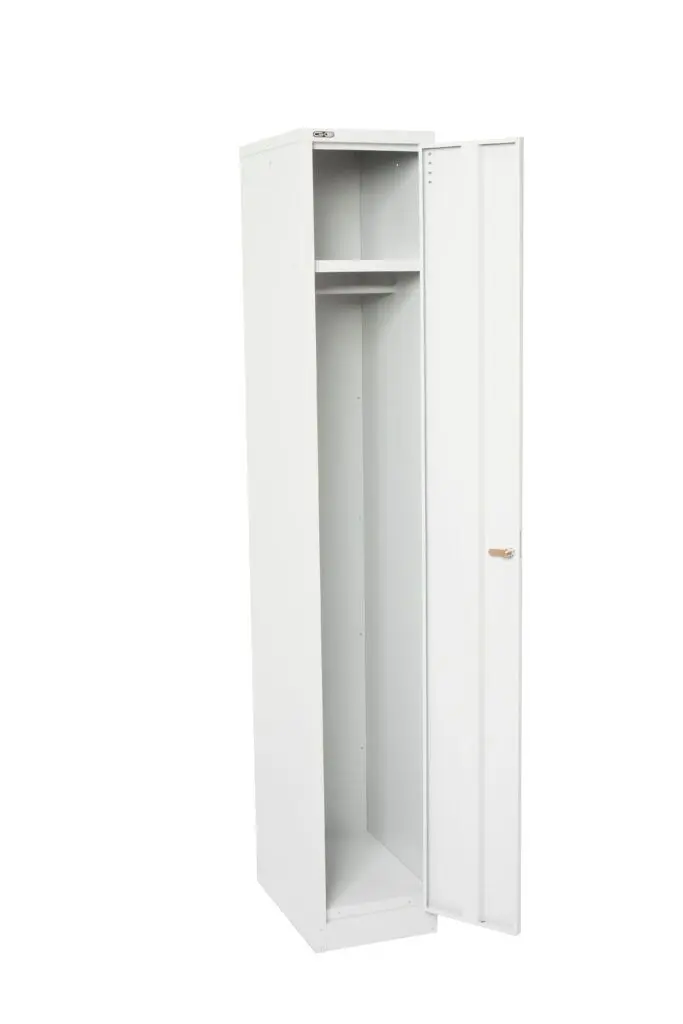 1 door locker SUmmit