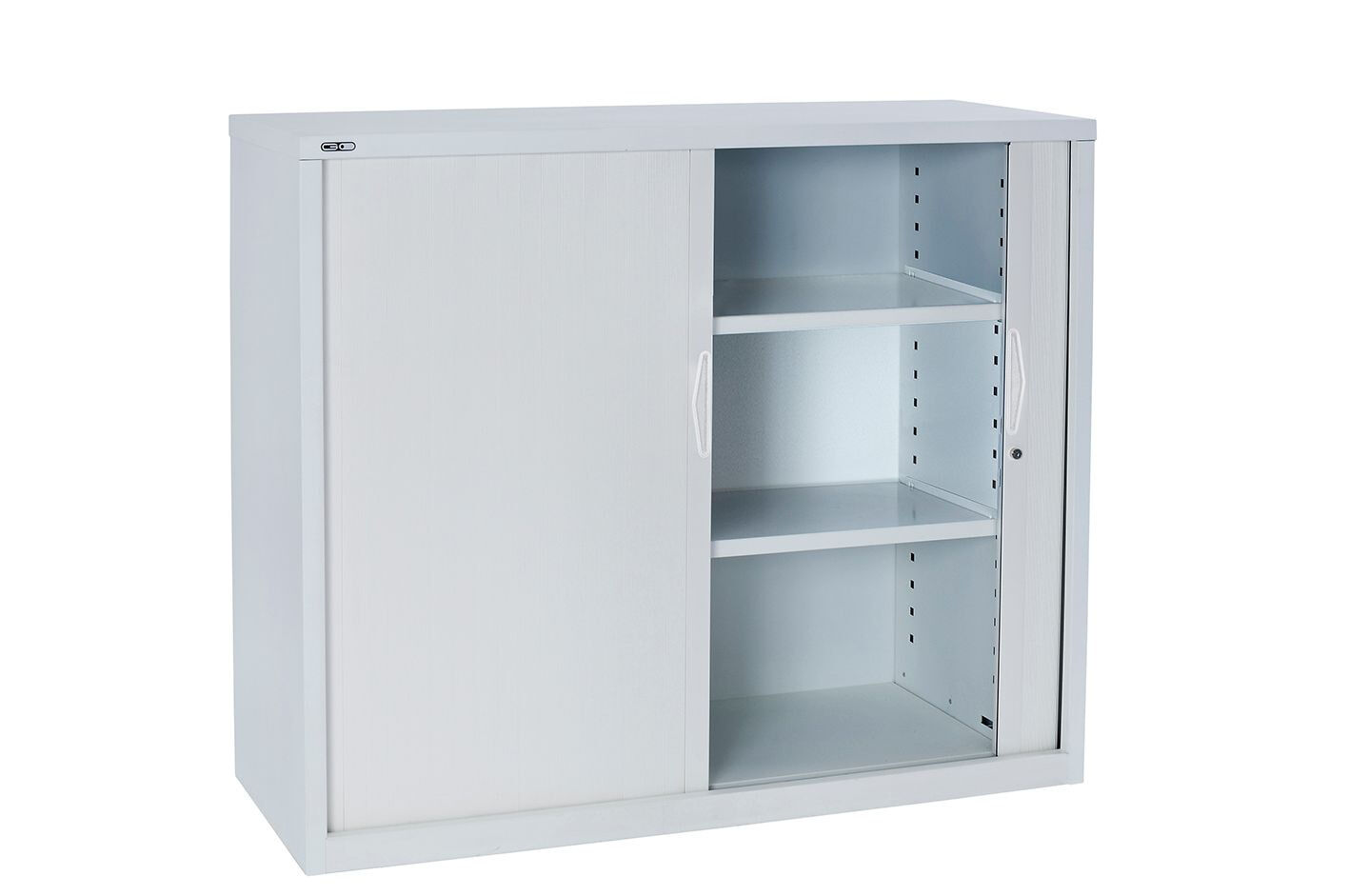 1015H x 900W x 473D (2 shelves included)