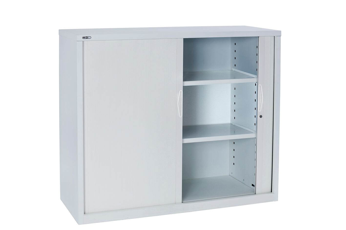1015H x 900W x 473D (2 shelves included)
